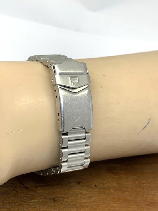Tag Heuer Women\'s Watch WF1412-0 Swiss Quartz Gray Silver Stainless Steel 28mm main image 8